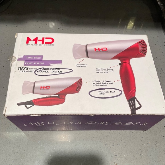 MHD 1875 watt ceramic dual voltage travel dryer - Picture 2 of 6